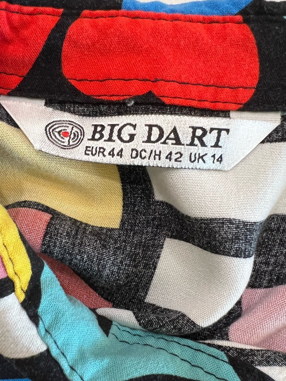 Big Dart Colorful Retro Geometric Print Button Down Viscose Shirt - Picture 5 of 8